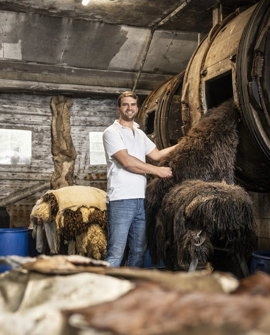 Lammfell waschbar oder nicht – der entscheidende Unterschied liegt in der Gerbung Gerberei Birke Fellshop