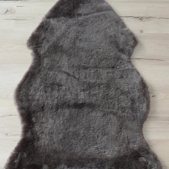 Lammfell XXL Schoko-Braun (geschoren)  Gerberei Birke Fellshop