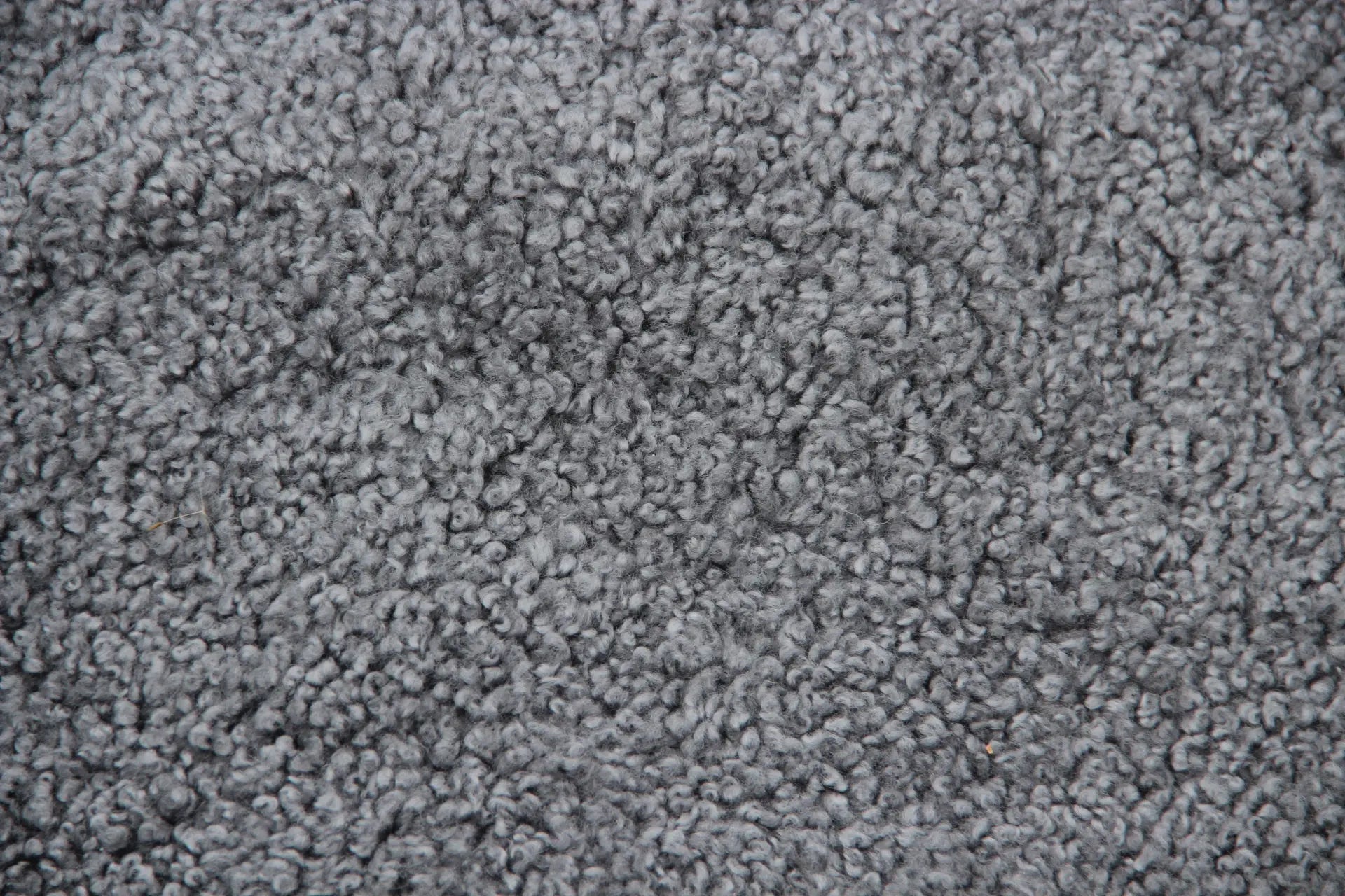 Lammfell Curly - Grau - (geschoren gelockt)