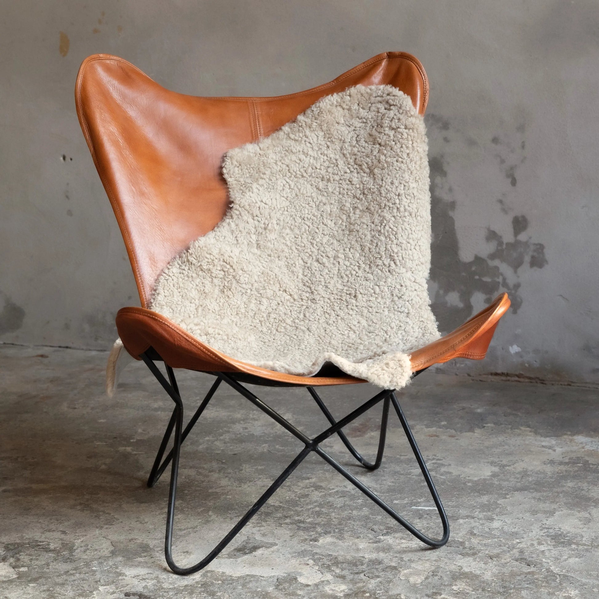 Lammfell Curly Sand 95-100 cm | Geschoren Gelockt & Waschbar