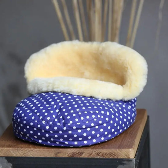 Lammfell Fußsack Fußwärmer (Schwarz, Rot oder Blau)