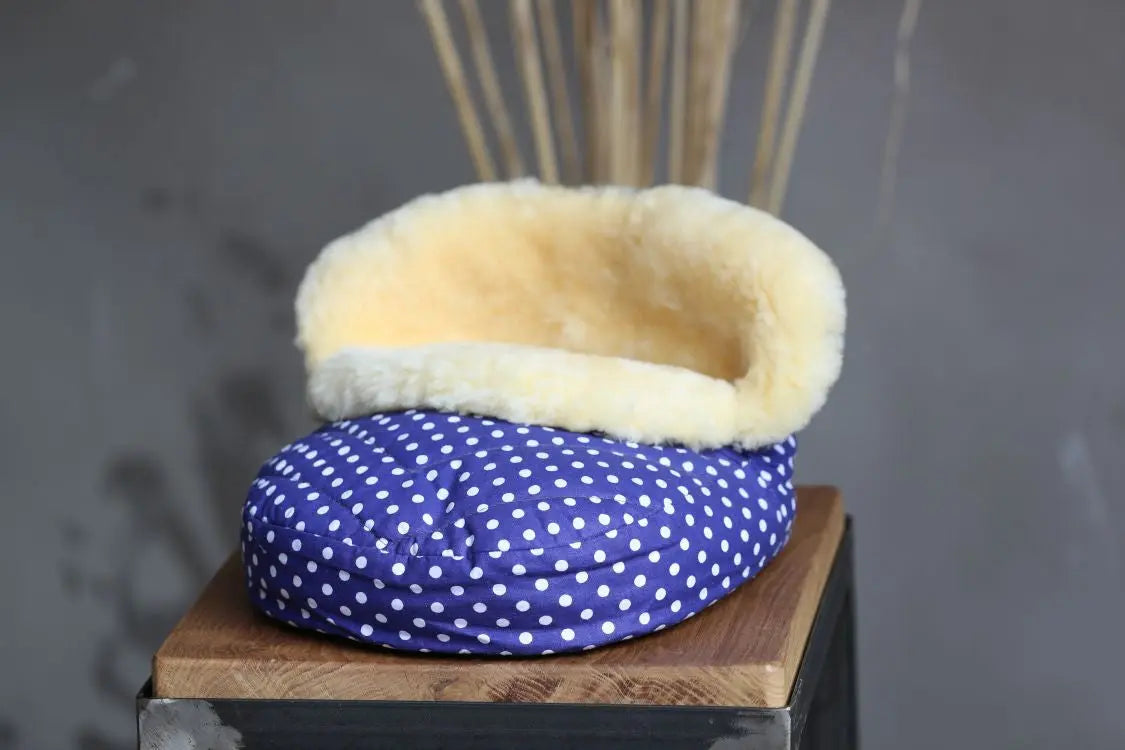 Lammfell Fußsack Fußwärmer (Schwarz, Rot oder Blau)