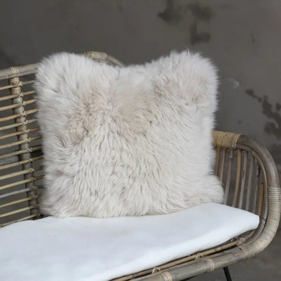 Lammfell Kissen Perl