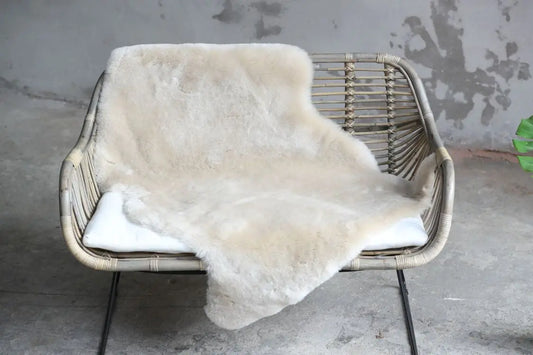 Lammfell XXL Perl (Hellbeige, Grau, Weiß geschoren)