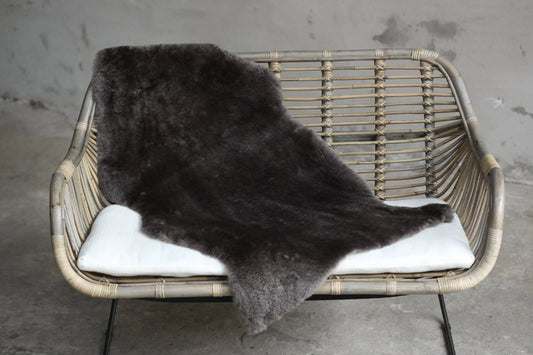 Lammfell XXL Schoko-Braun (geschoren)  Gerberei Birke Fellshop