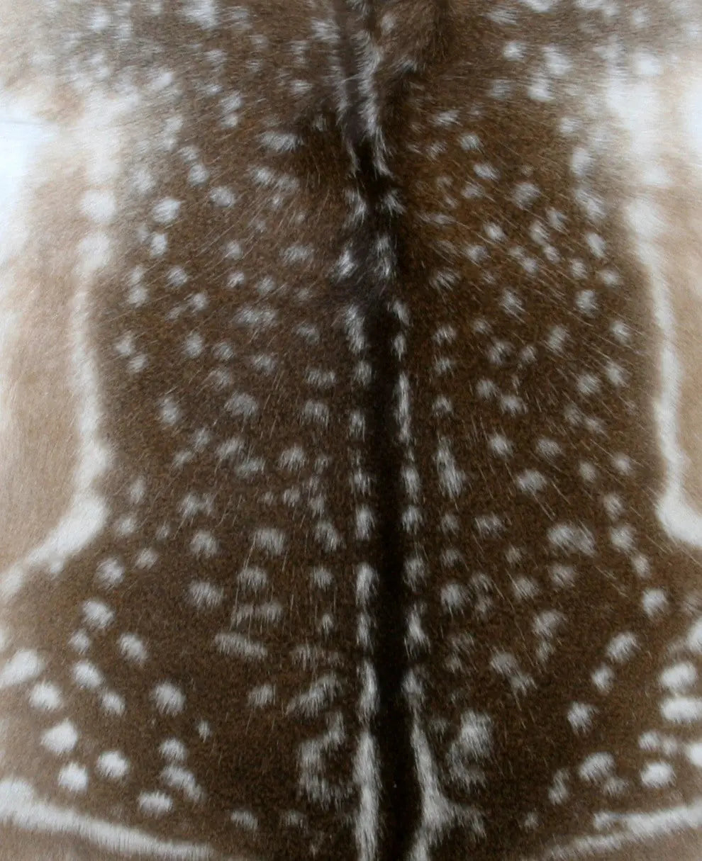 Damhirschdecke Hirschdecke Hirschfell gepunktet Winterfell