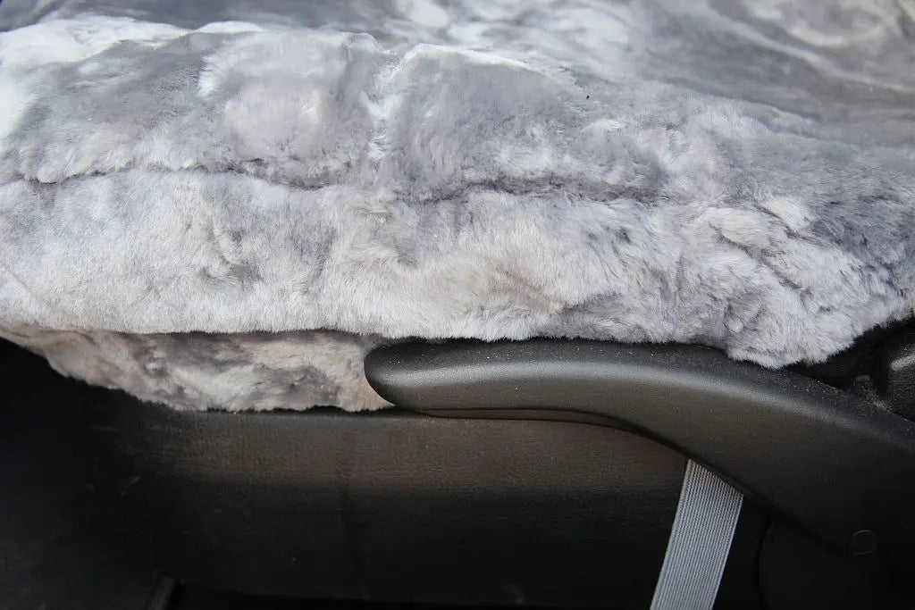 Premium Autofell für Autositze mit Airbag im Sitz (Silber)