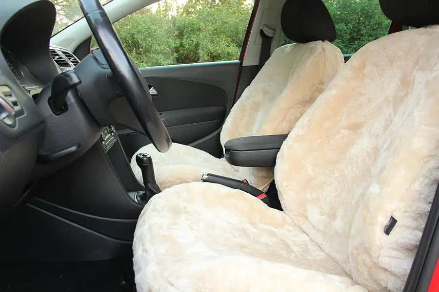 Premium Autositzbezüge aus Merino-Lammfell in Beige