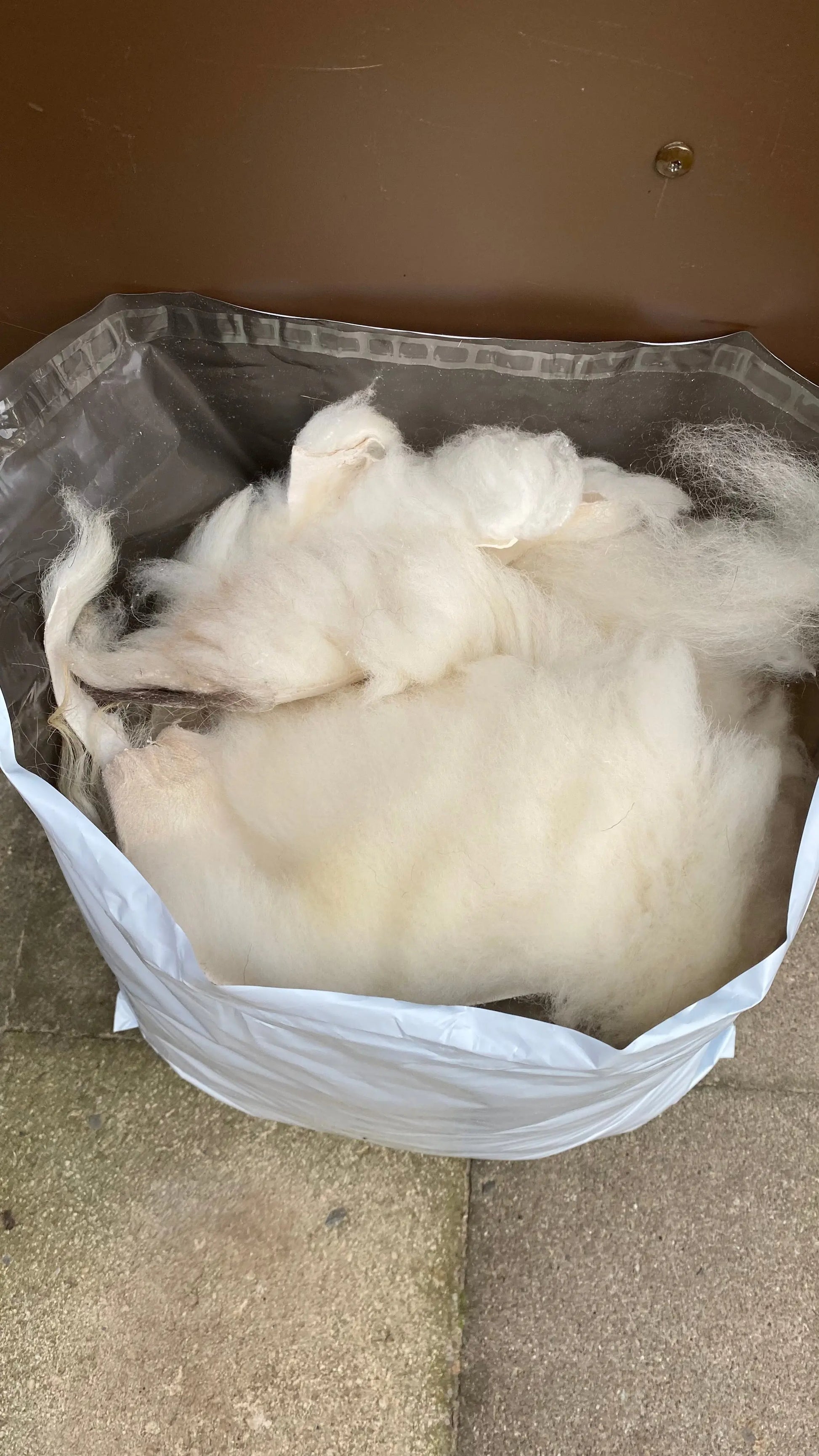 Lammfell-Reste (kleine Stücke zum Basteln)