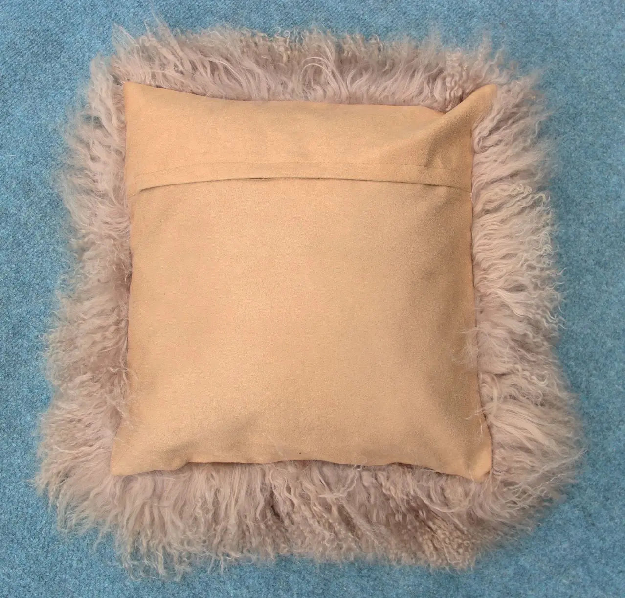 Tibet Lammfellkissen Taupe