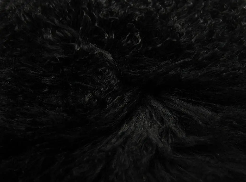 Tibet Schaffell wie Gotland schwarz gefärbt