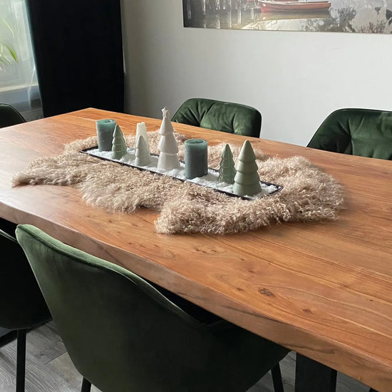 Tibet Schaffell wie Gotland taupe gefärbt