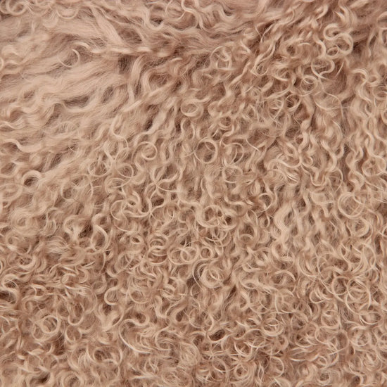 Tibet Schaffell wie Gotland taupe gefärbt