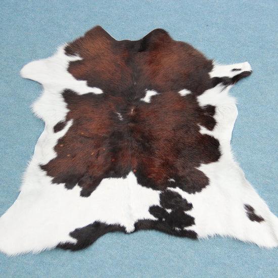 Kalbfell Tricolor Schwarz Braun Weiß