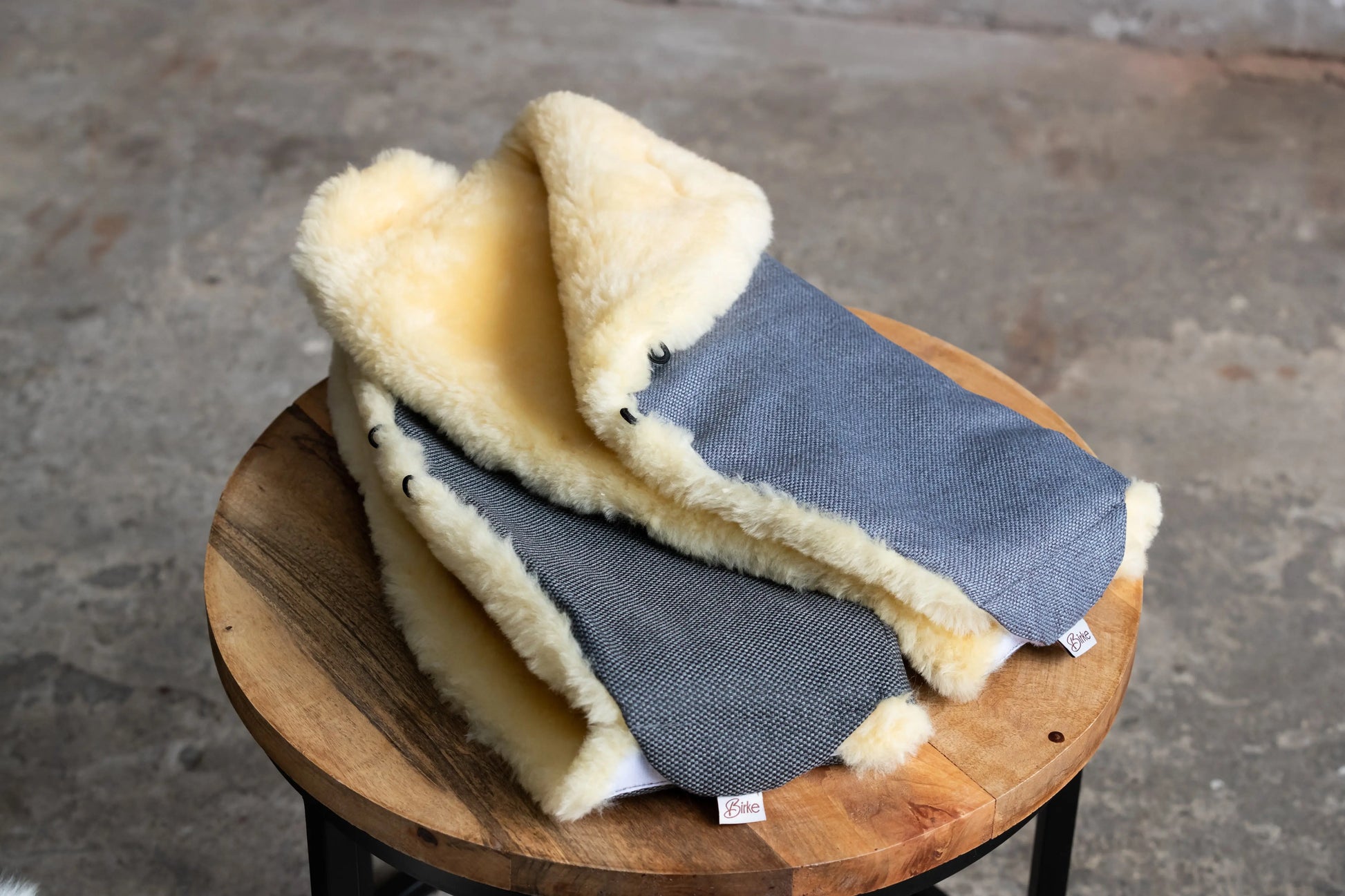 Baby- Kinderwagen-Handwärmer mit Lammfellfutter