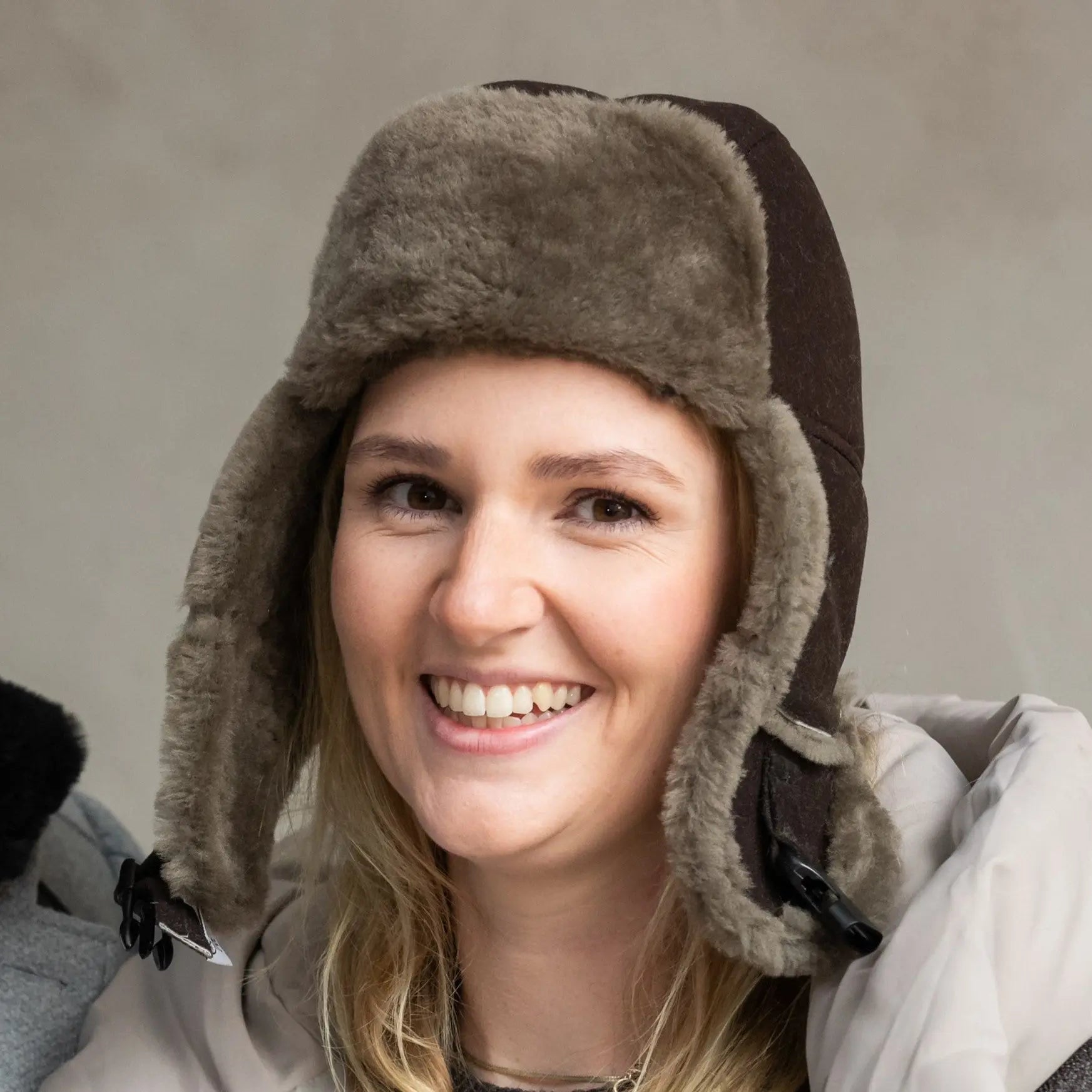 Mütze aus Lammfell braun