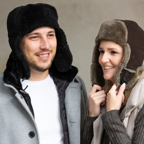 Mütze aus Lammfell schwarz