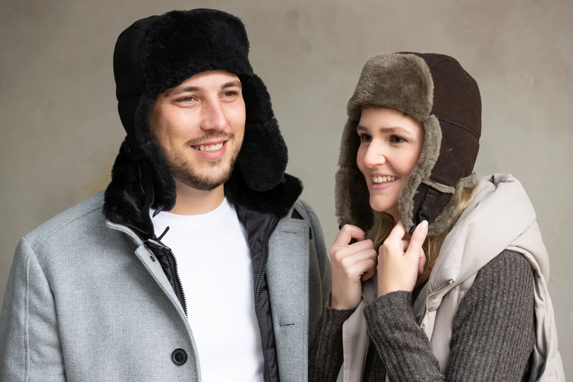 Mütze aus Lammfell schwarz