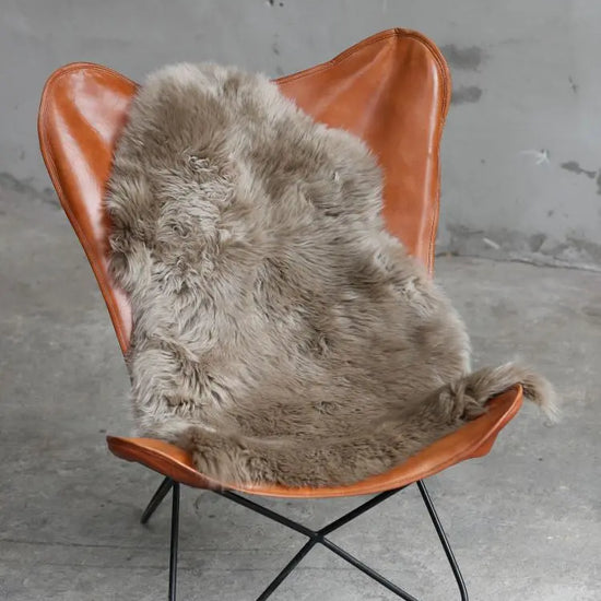 Lammfell Taupe (grau braun)