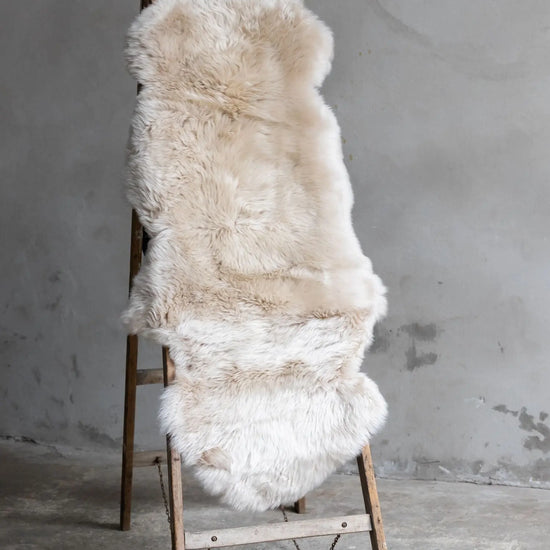 1,5er Lammfell Perl (grau beige)