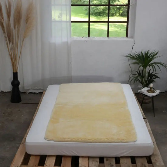 Lammfelldecke 190 x 90 cm Bettauflage Lammfellunterbett