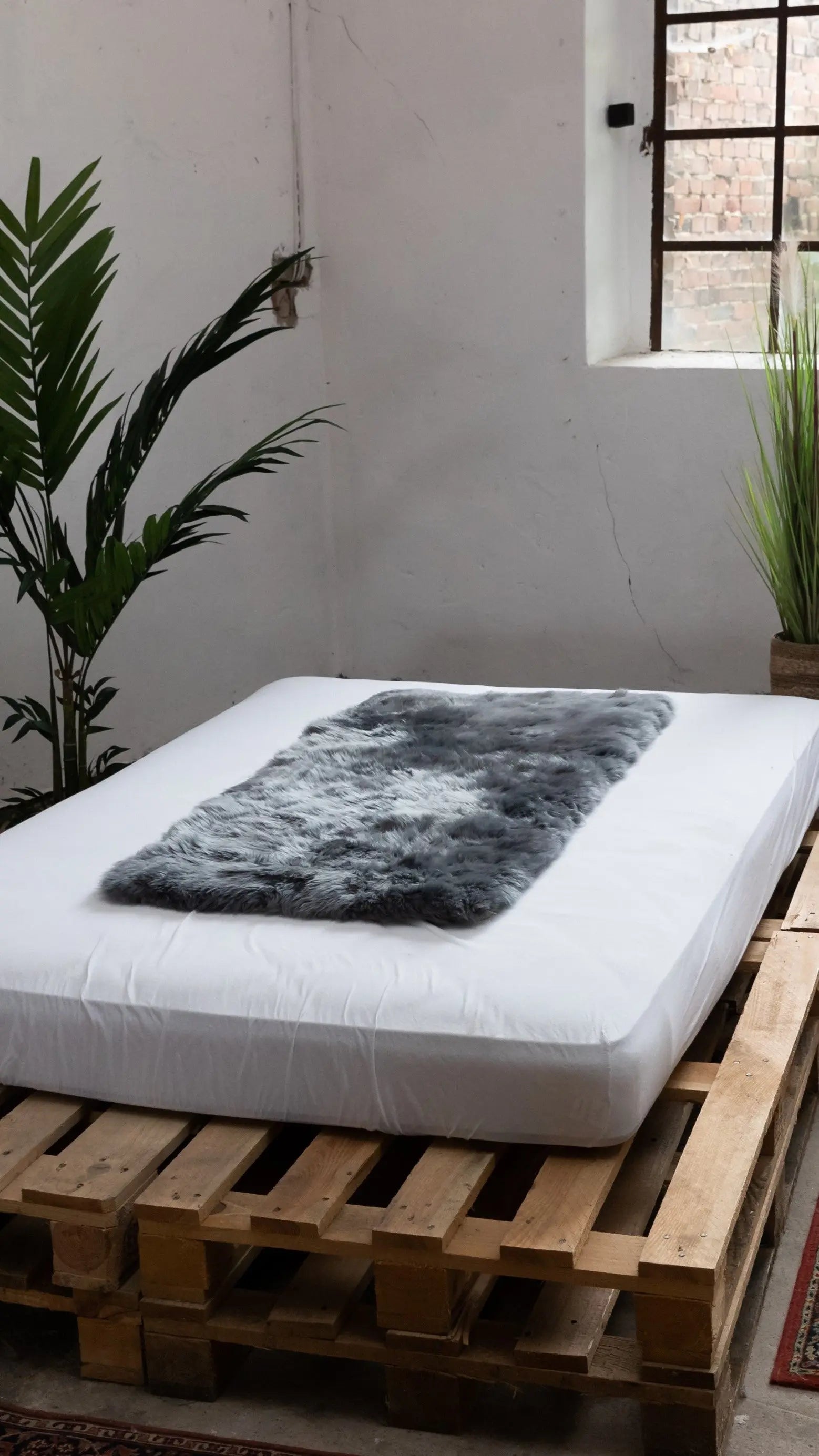 Lammfelldecke ca. 70 x 140 cm Grau/Anthrazit