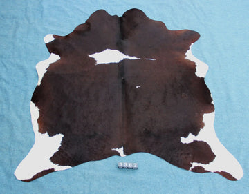 Kuhfell Schwarz Braun Weiß gepunktet (3367)