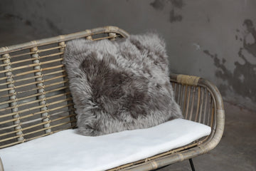 Lammfell Kissen Stone