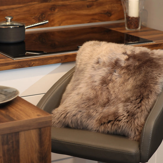 Lammfell Kissen Stone