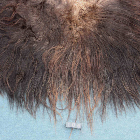 Moschusochsenfell (106) 160x175 cm