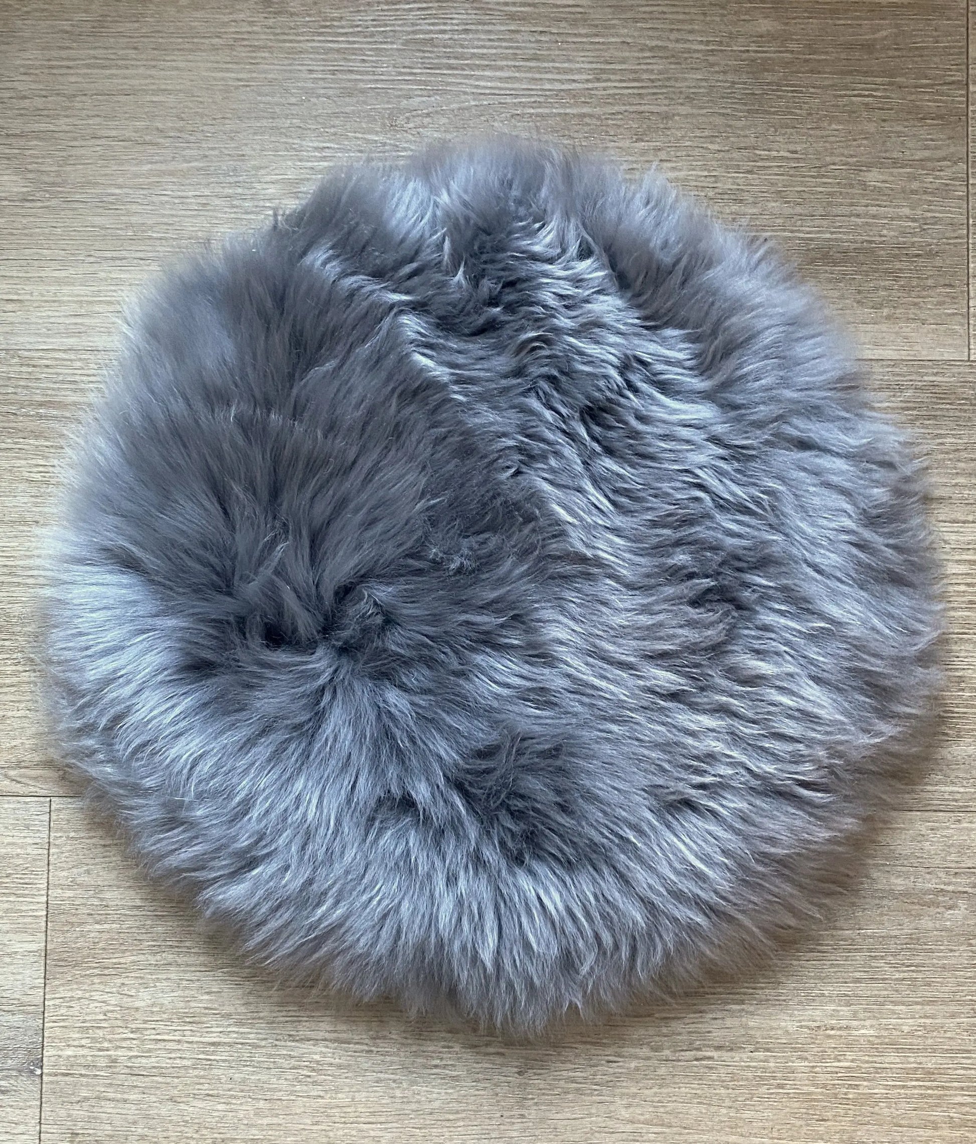 Lammfell Sitzauflage Rund Silber (grau)