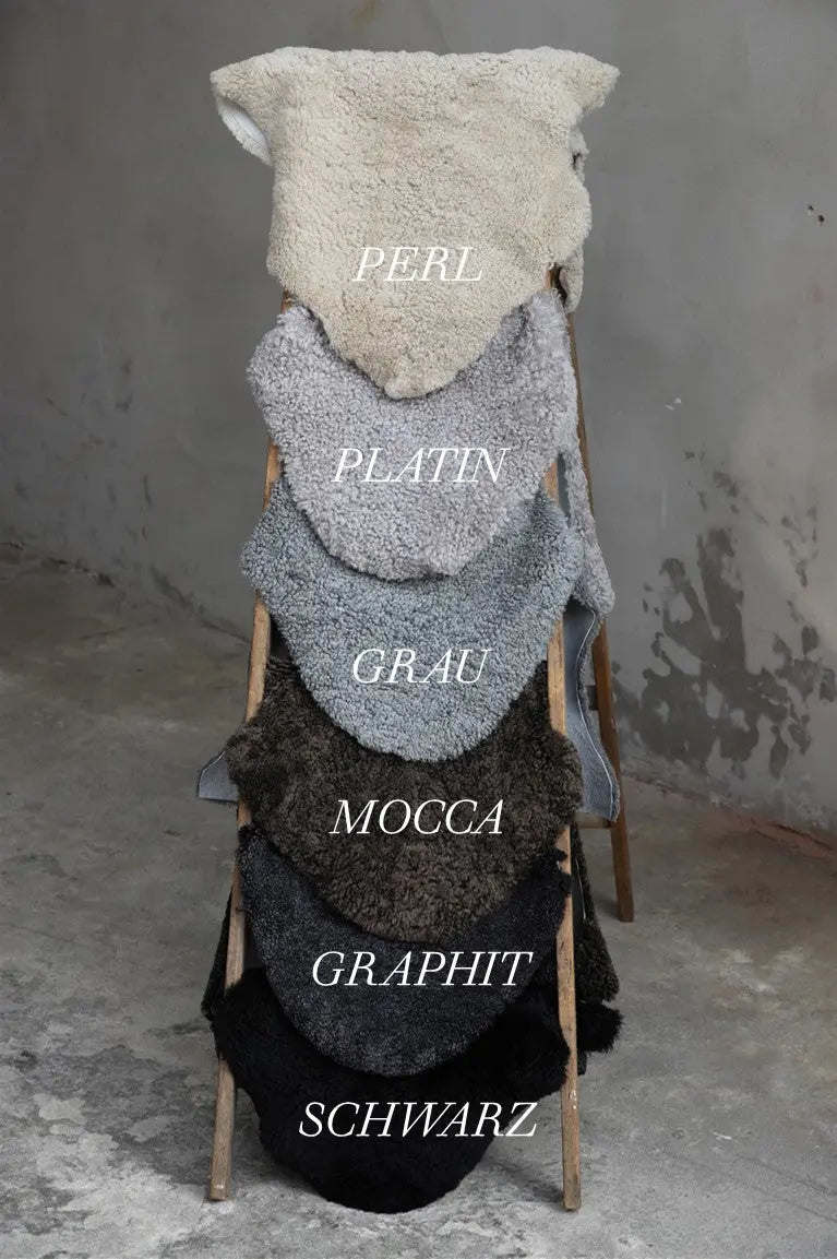 Lammfell Sitzauflage Curly Rund Grau