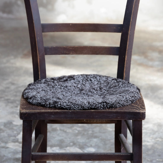 Lammfell Sitzauflage Curly Rund Mocca