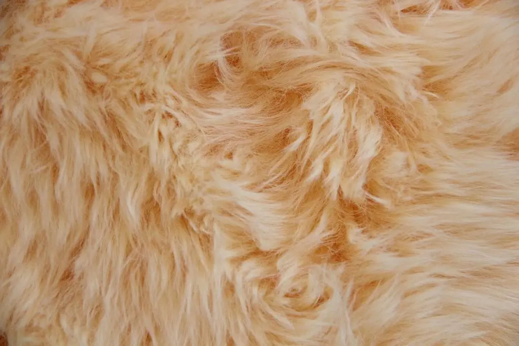 Lammfell Goldgelb (nicht geschoren)