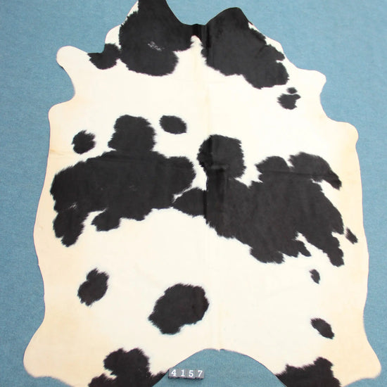 Kuhfell Schwarz Weiß gepunktet (4157) XXL 4-5qm