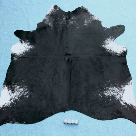 Kuhfell Schwarz Weiß gesprenkelt (2656) 2-3 qm