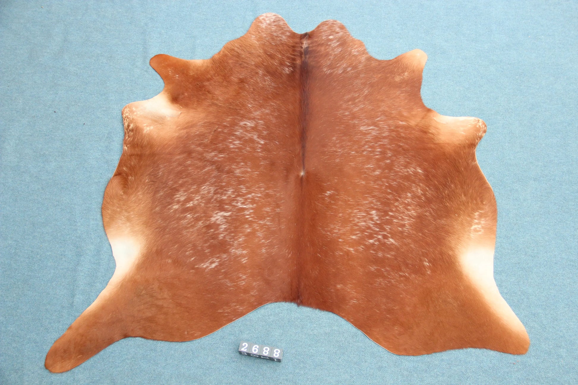 Kuhfell Braun Weiß (2688) 2-3 qm gesprenkelt