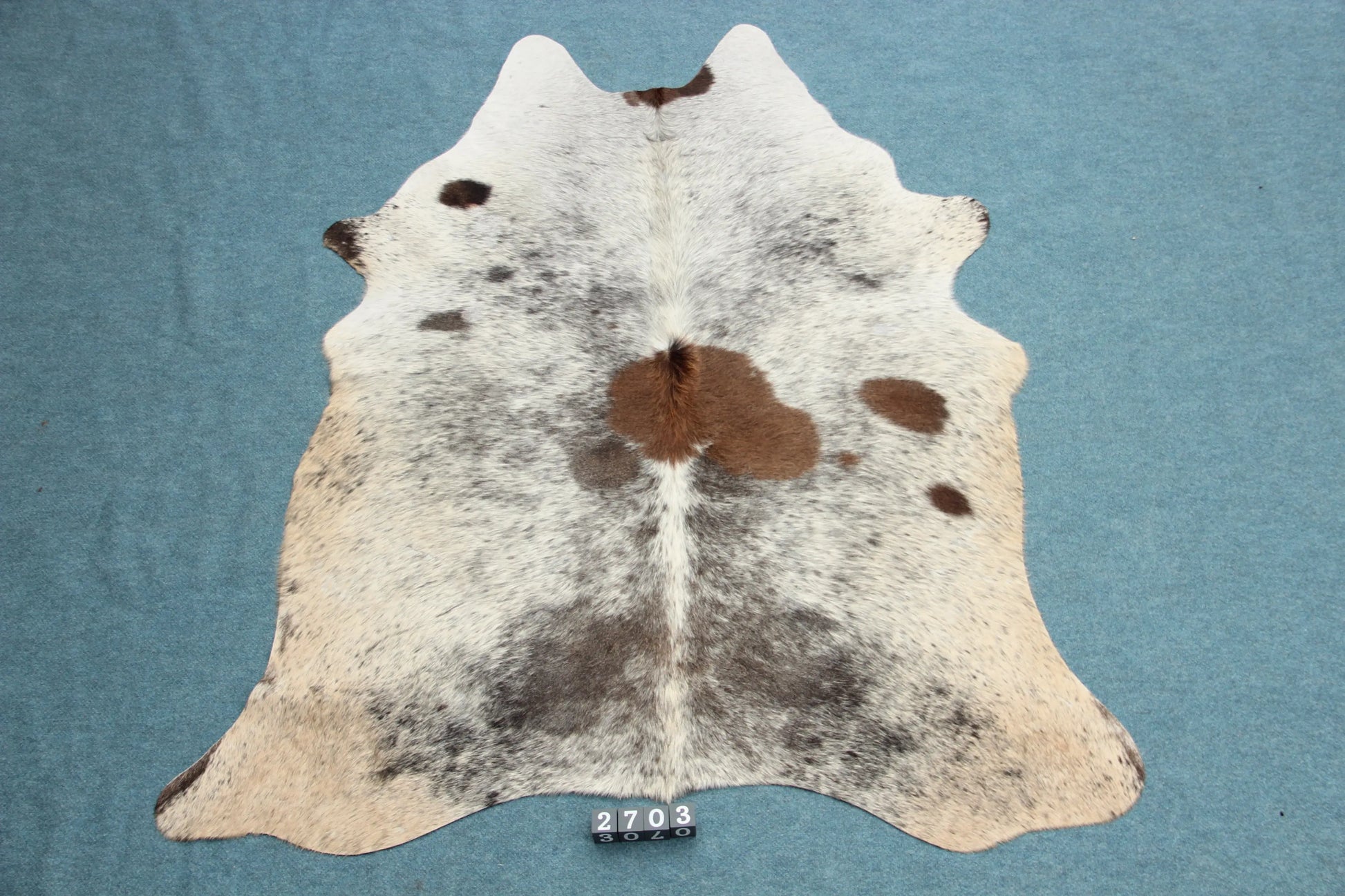 Kuhfell Grau Braun Schwarz Weiß (2703) 2-3 qm