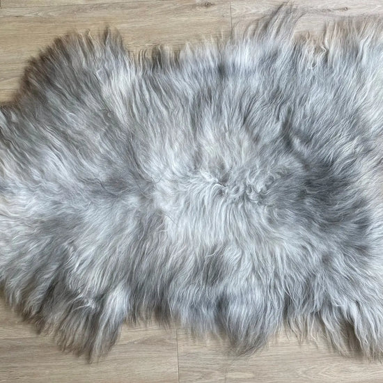 Heidschnucke grau  Gerberei Birke Fellshop