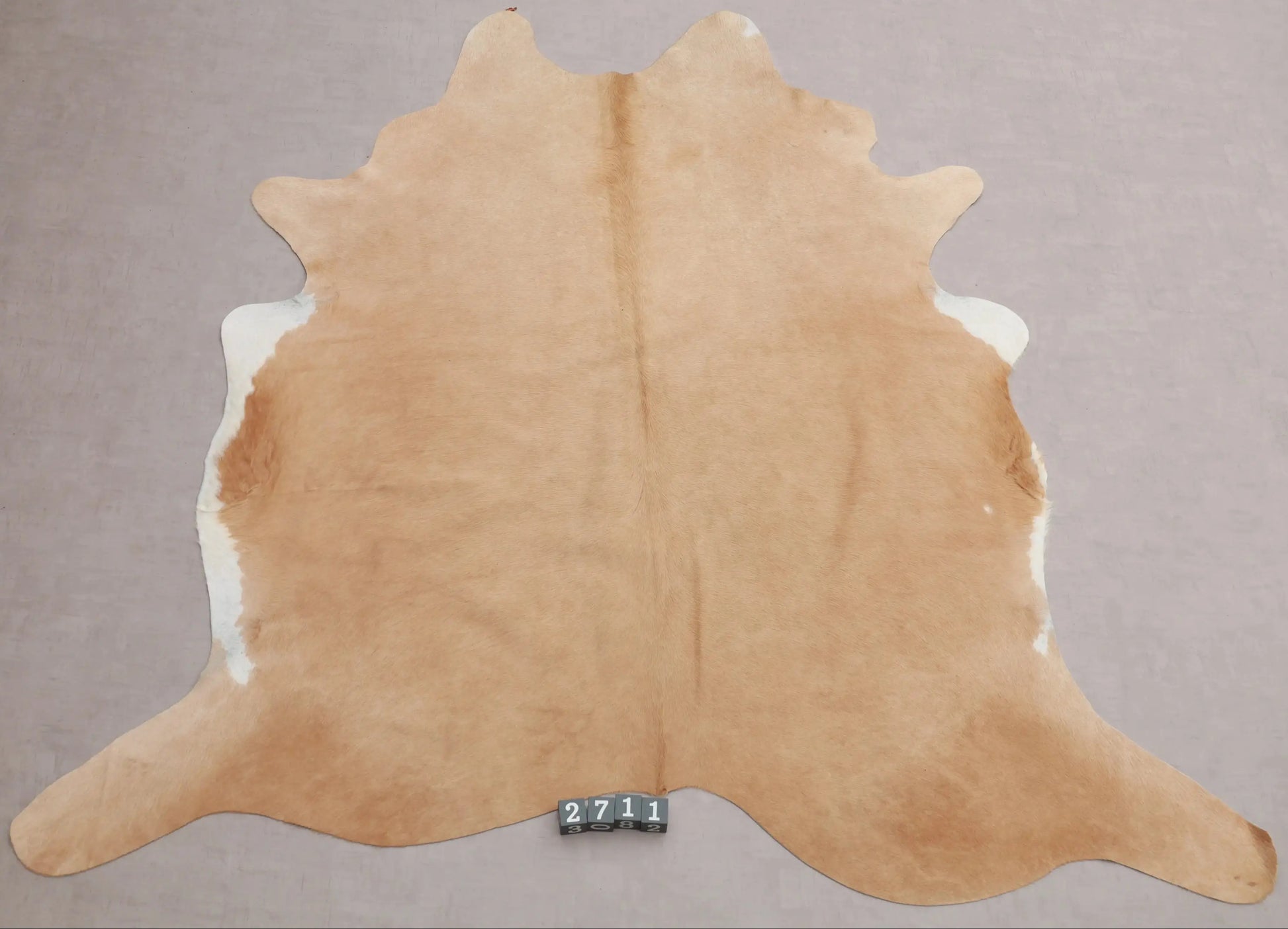 Kuhfell Beige Weiß (2711) 2-3 qm  Gerberei Birke Fellshop: Gesamtaufnahme