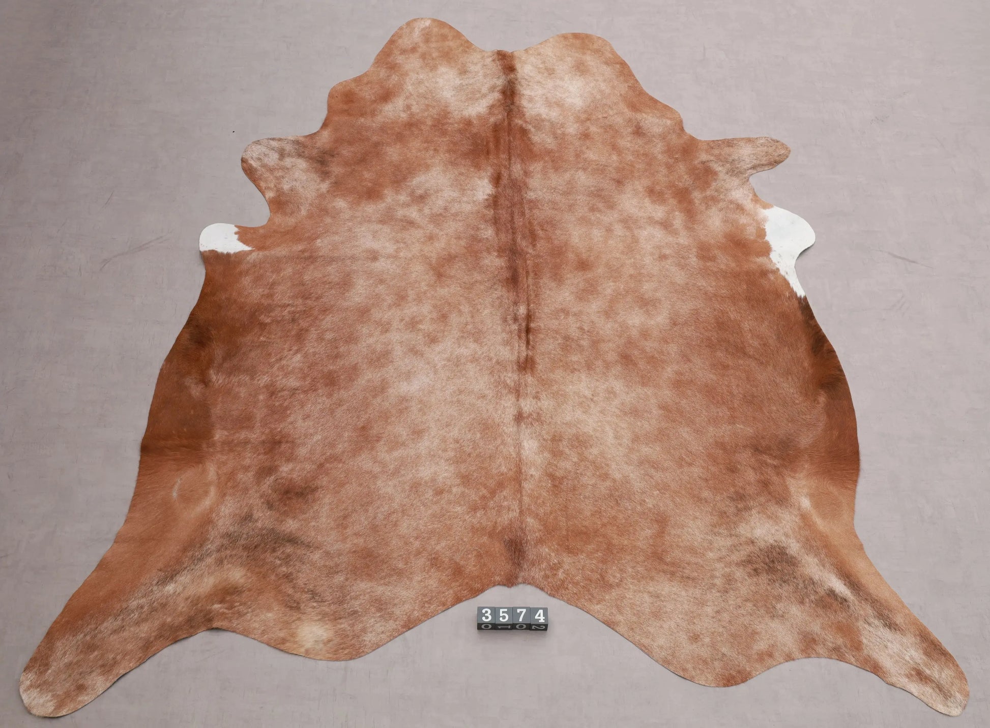 Kuhfell Braun Beige (3574) 3-4 qm  Gerberei Birke Fellshop: Gesamtaufnahme