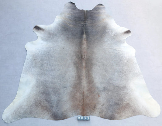 Kuhfell Grau Weiß Braun (3612) 3-4 qm  Gerberei Birke Fellshop: Gesamtaufnahme