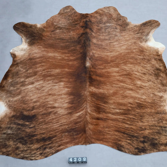 Kuhfell Braun Schwarz Beige getigert (4208) XXL 4-5 qm  Gerberei Birke Fellshop: Gesamtaufnahme