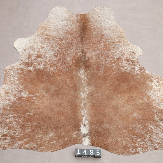 Kuhfell Braun Weiß gesprenkelt (1485) 1-2 qm - Gesamtaufnahme