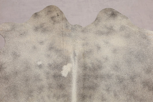 Kuhfell Grau Beige (1479) 1-2 qm Nahaufnahme - Hals