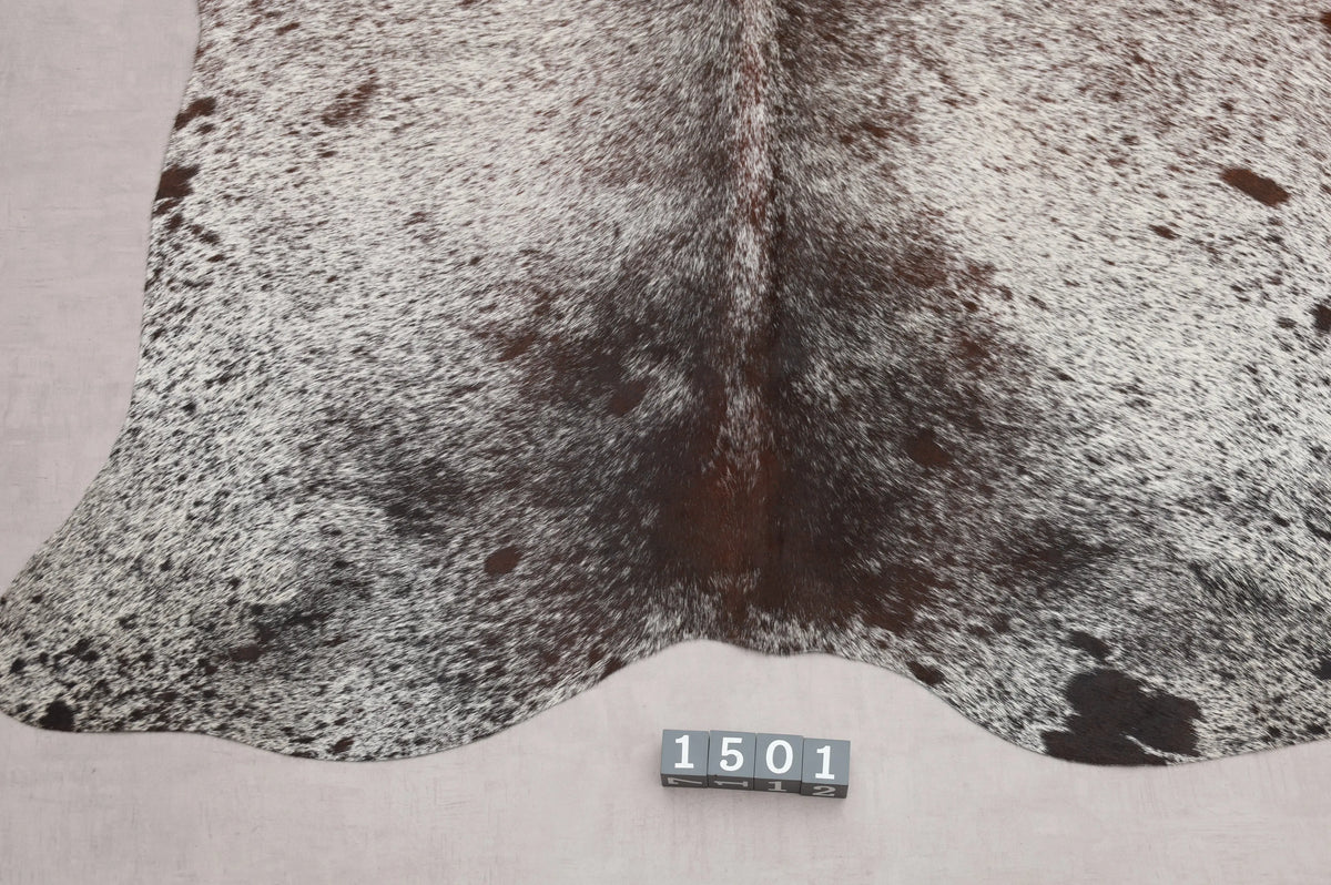 Kuhfell Grau Braun Weiß Salz & Pfeffer (1501) 1-2 qm Nahaufnahme Rückenende
