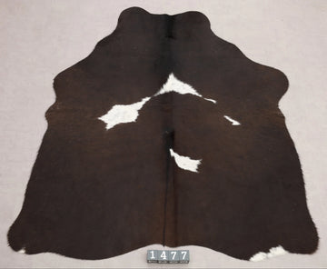 Kuhfell Schwarz Braun Weiß sehr dunkel braun (1477) 1-2 qm Gesamtaufnahme