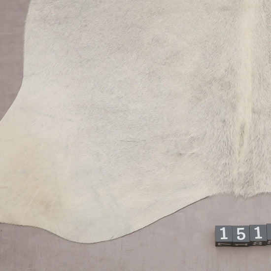 Kuhfell Weiß Grau Beige (1512) 1-2 qm Nahaufnahme Rückenende